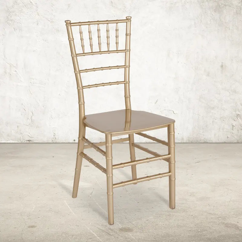 Chaise empilable en résine - 15L x 18,75P x 35H - 15L x 18,75P x 35H
