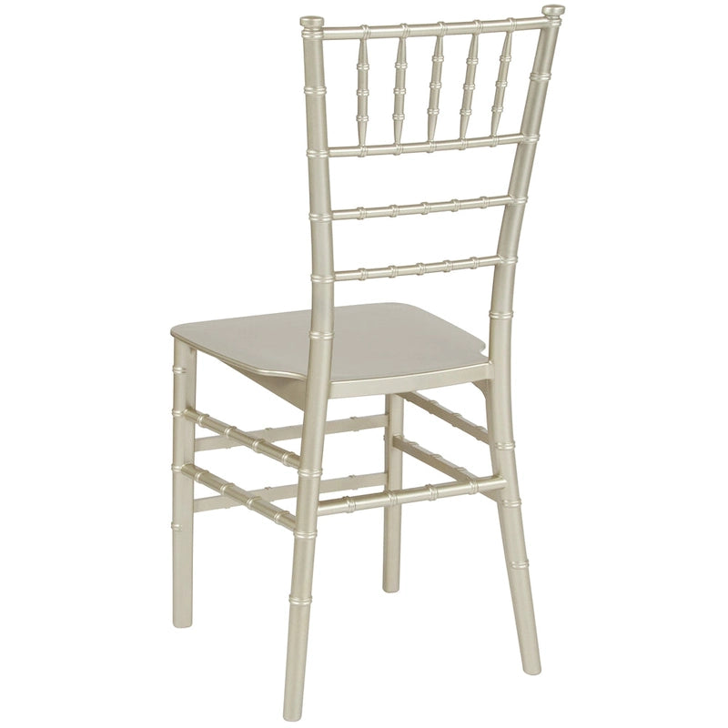 Chaise empilable en résine - 15L x 18,75P x 35H - 15L x 18,75P x 35H