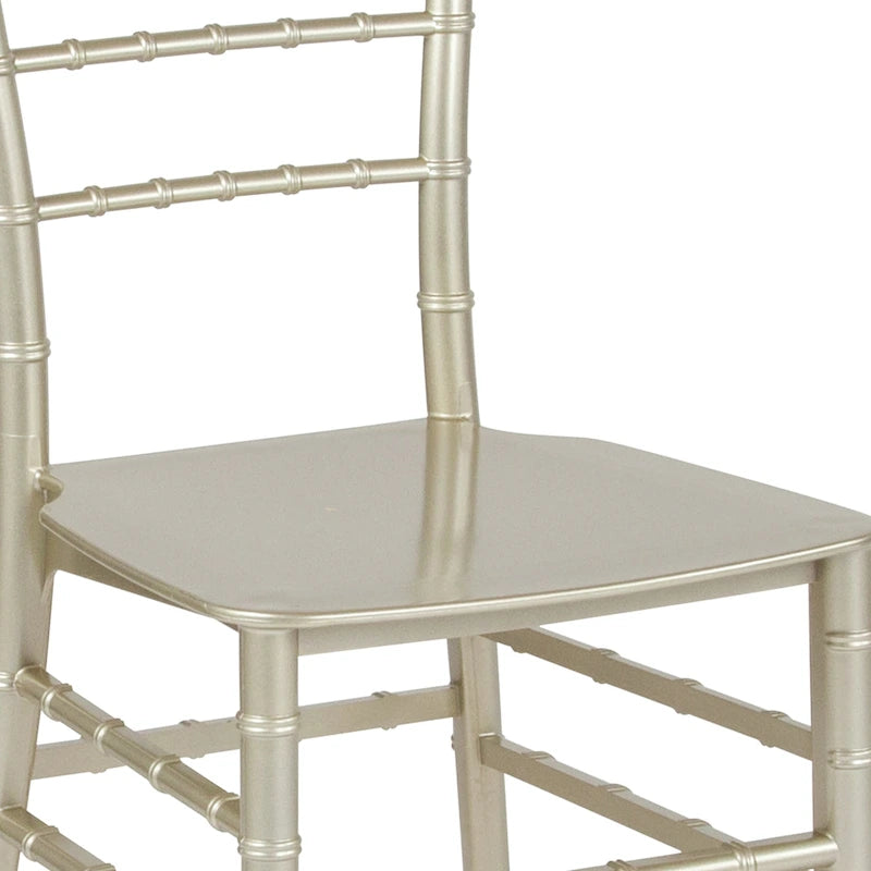 Chaise empilable en résine - 15L x 18,75P x 35H - 15L x 18,75P x 35H