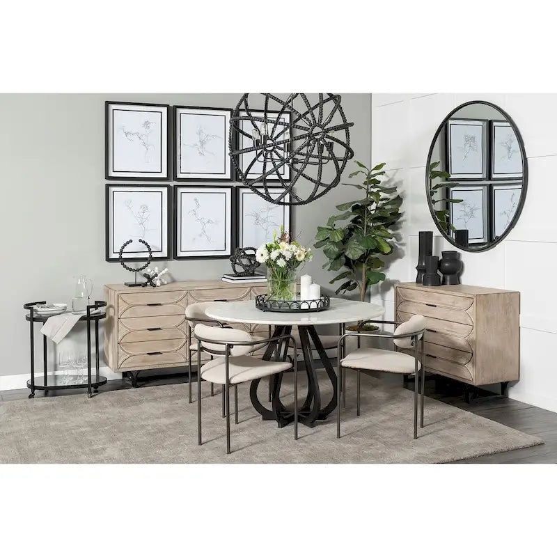 Chaise de salle à manger avec assise en tissu beige et cadre en métal gris acier - 21.5L x 21.1W x 28.7H
