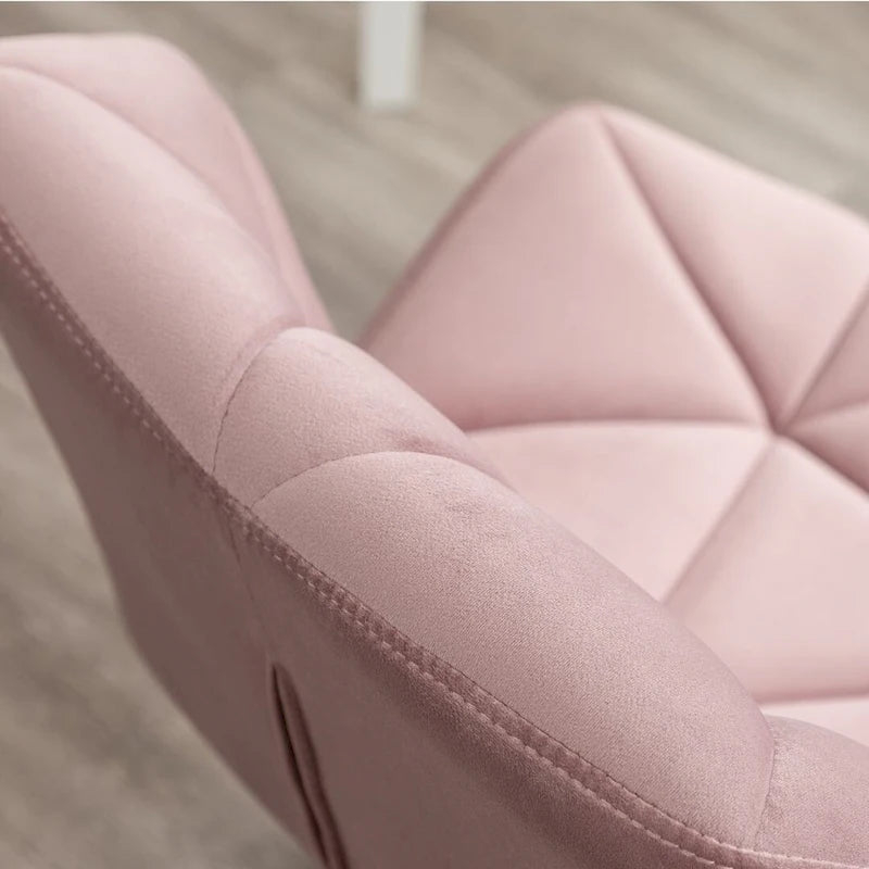 Chaise de bureau pivotante réglable sans accoudoirs, capitonnée de losanges